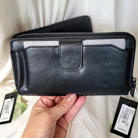 2 Badgley Mischka Black Quilted Wallet/Wristlet w/ Phone Holder Retails $120 NWT - Picture 6 of 10